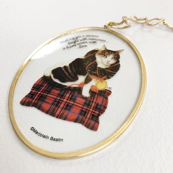 MARJOLEIN BASTIN Cozy Cat Christmas Ornament VTG 1997 Glass Light Catcher w/Box - Picture 6 of 8